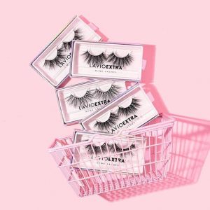 Wholesale eyelash vendors