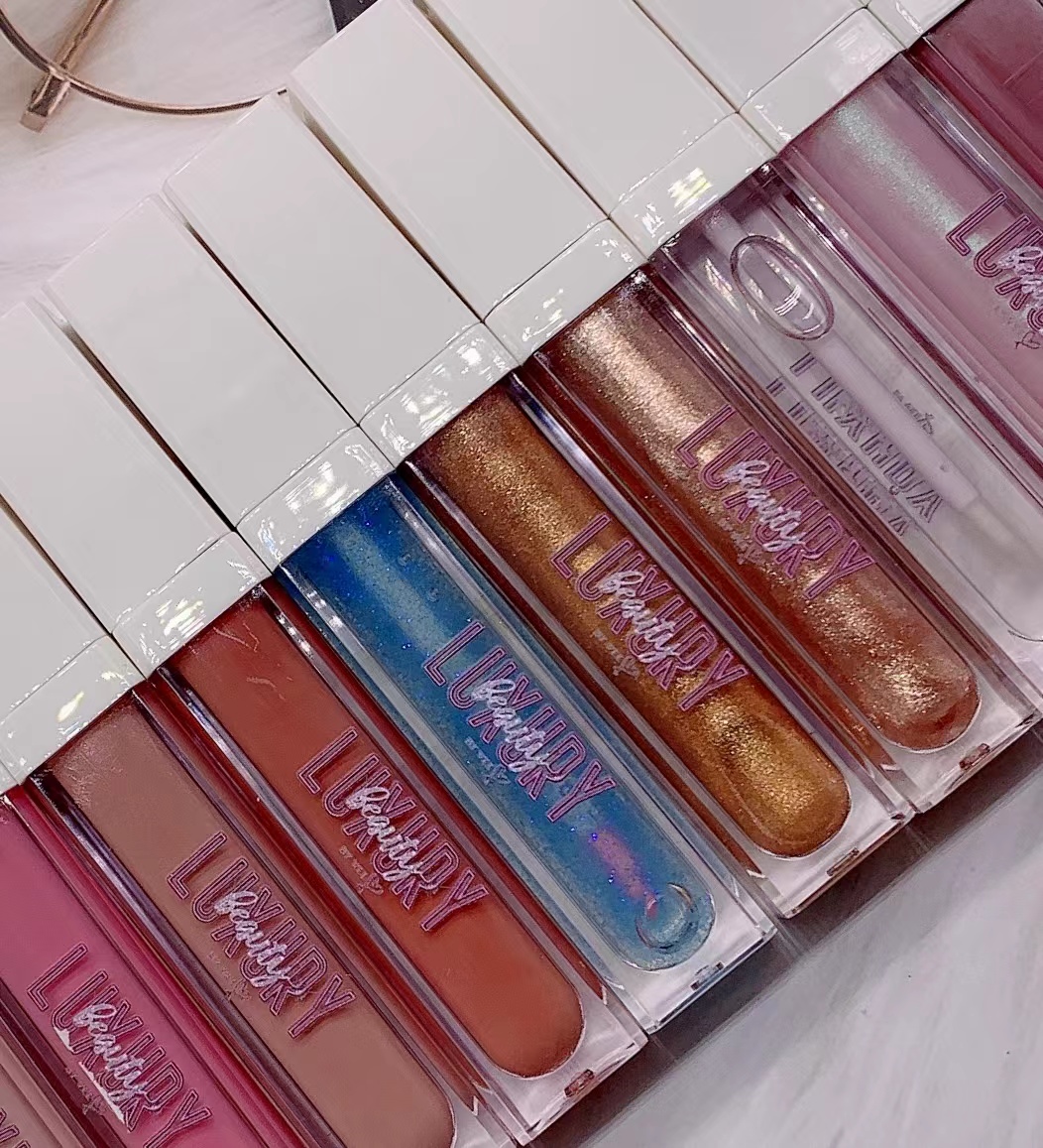 Wholesale Lipgloss with your logo