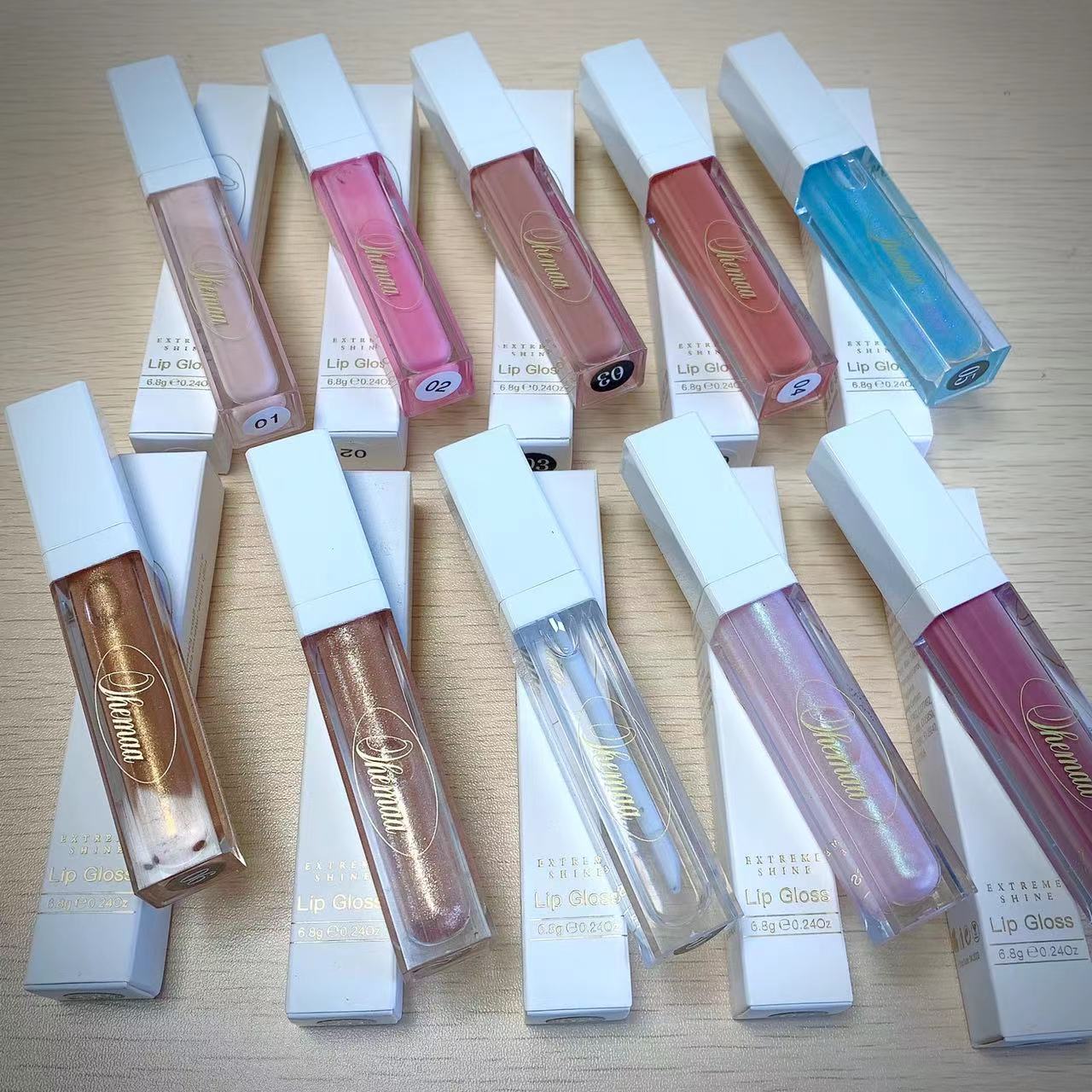 Wholesale Lipgloss with your logo